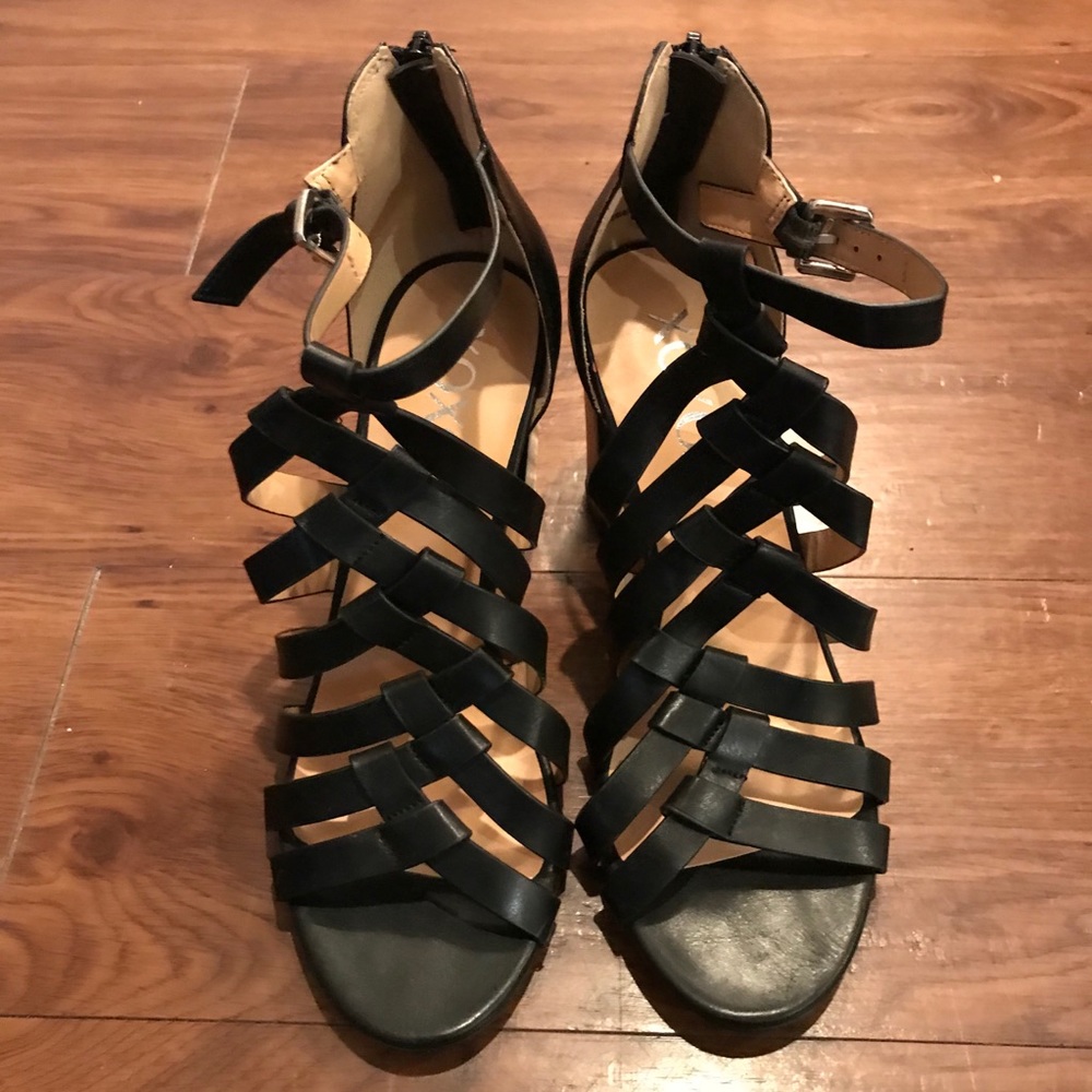 XOXO Sandal 3 inch Heels Size 7.5